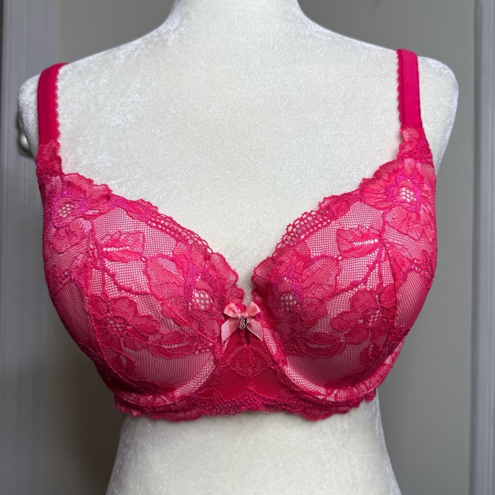 Body by Victoria Victoria’s Secret Lined Demi Bra Size 36 DD Pink Underwire Lace
